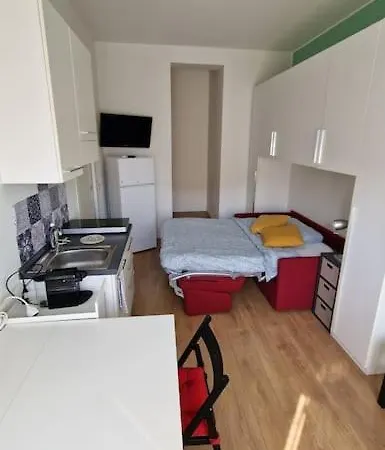 Apartment Monolocale 4 - Istria M5 Mailand